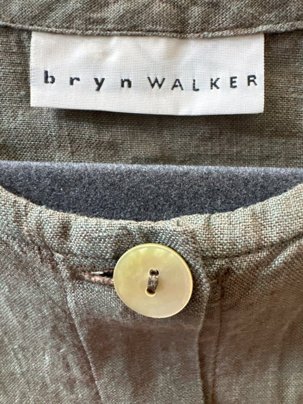 Bryn Walker Sleeveless Linen Button Front Top Small Olive Green USA Lagenlook - Picture 3 of 6